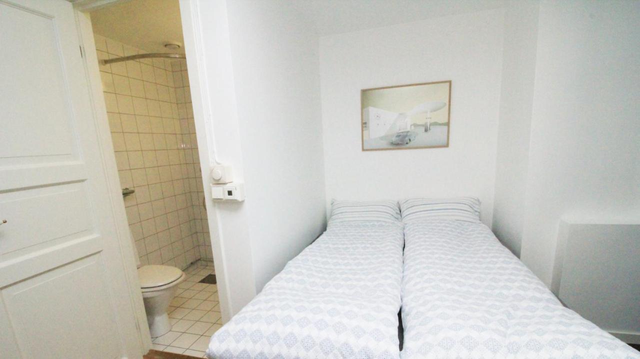 Nordic Host - City Center 2 Bed / 2 Bath - Skippergata - 3 Minutes From Station Осло Екстер'єр фото